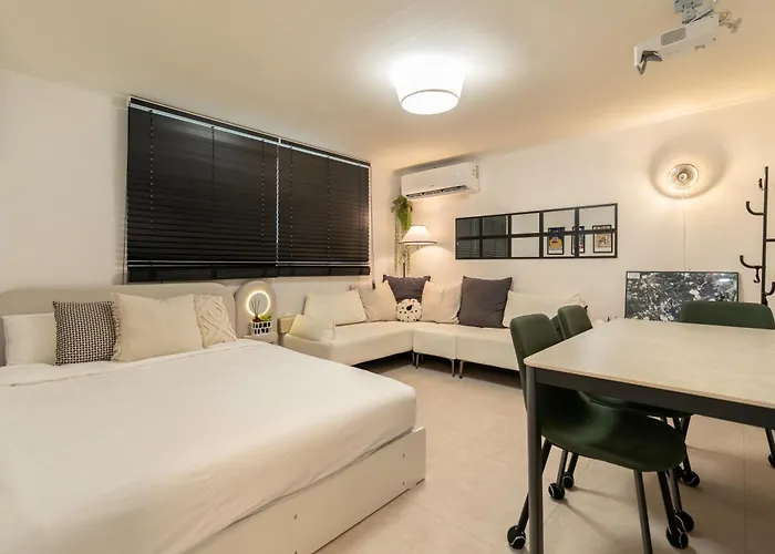 New Luxury Hideout !! Jamsil, Kspo Dome, Lotte World, Free Netflix Appartement *